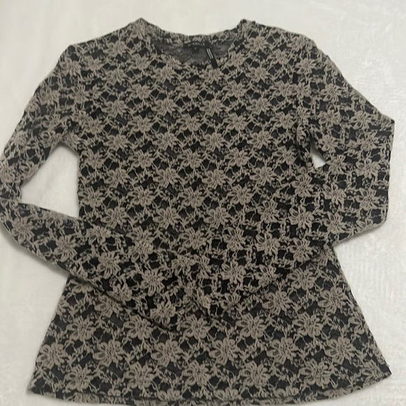 Dynamite sheer top - Picture 1 of 4